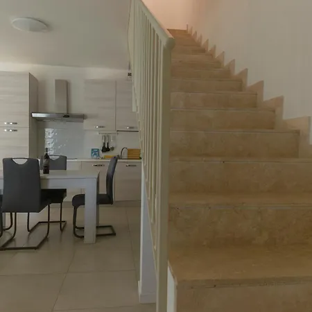 Smart Ingresso Privato, Wifi, Parcheggio&self Check-in *