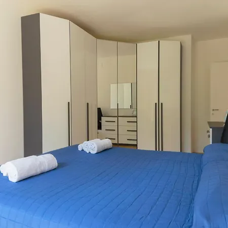 Appartamento Smart Ingresso Privato, Wifi, Parcheggio&self Check-in