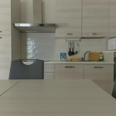 Smart Ingresso Privato, Wifi, Parcheggio & Self Check-in Apartamento