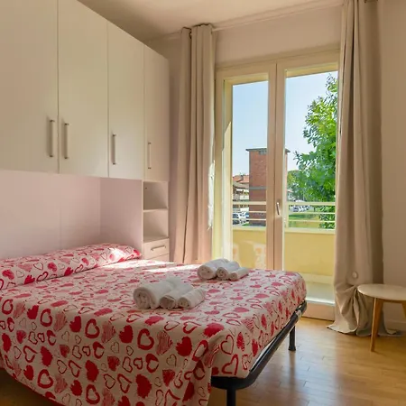 Appartamento Smart Ingresso Privato, Wifi, Parcheggio&self Check-in
